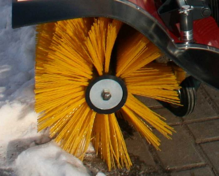 professionelle Schneekehrwalzen (NEU, jetzt 6x3-reihig)