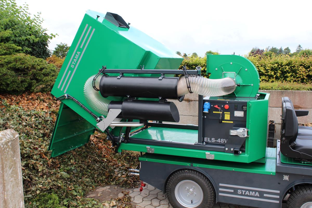 Multi EL 48 V - Hydraulisch kippbarer Sammelbehälter